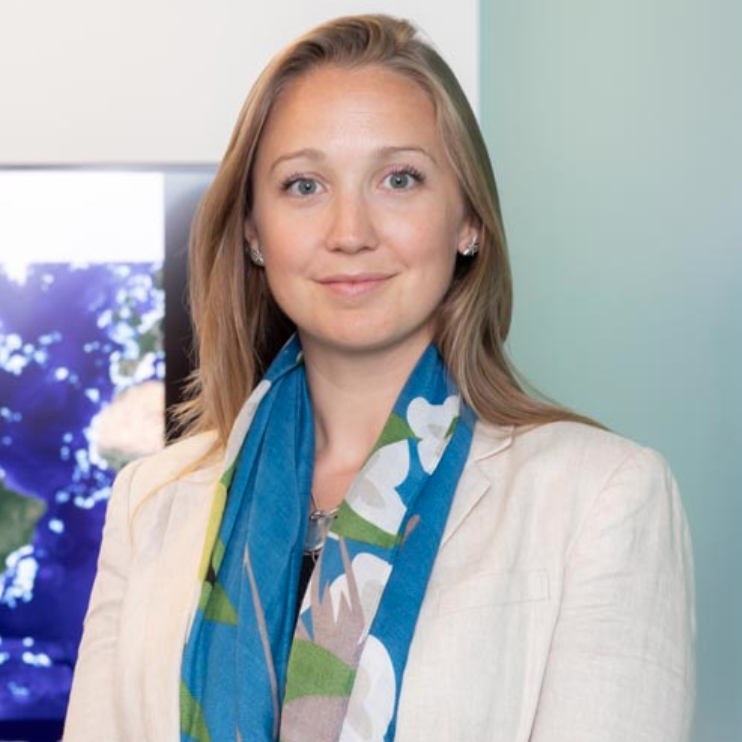 Dr Harriet Harden-Davies Headshot 